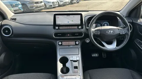HYUNDAI KONA 100kW Premium 39kWh Auto