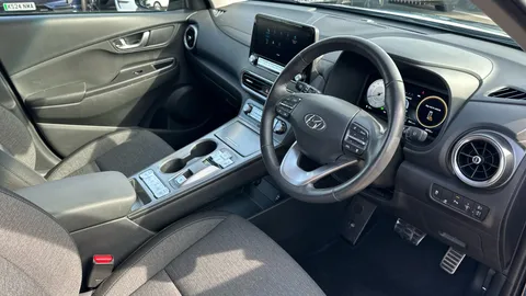 HYUNDAI KONA 100kW Premium 39kWh Auto