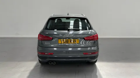 AUDI Q3 2.0 TDI S Line Edition
