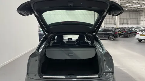 AUDI Q3 2.0 TDI S Line Edition