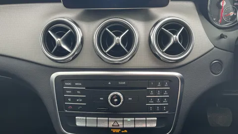 MERCEDES-BENZ GLA GLA 200d Sport Executive Auto