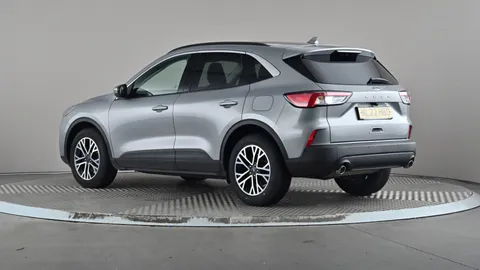 FORD KUGA 1.5 EcoBoost 150 Titanium Edition