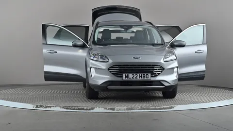 FORD KUGA 1.5 EcoBoost 150 Titanium Edition