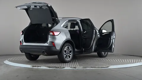 FORD KUGA 1.5 EcoBoost 150 Titanium Edition
