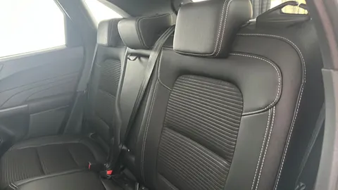 FORD KUGA 1.5 EcoBoost 150 Titanium Edition
