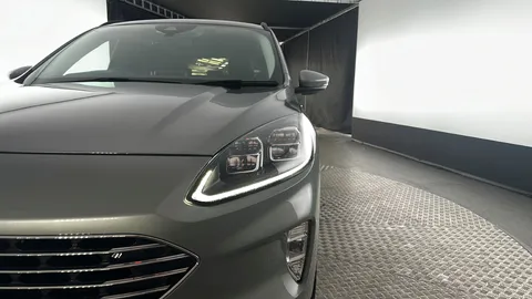 FORD KUGA 1.5 EcoBoost 150 Titanium Edition