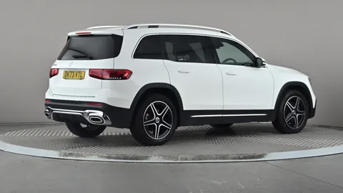 MERCEDES-BENZ GLB GLB 200 AMG Line Executive 7G-Tronic