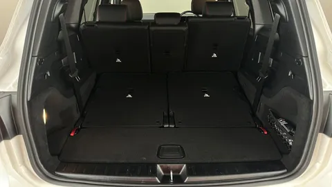MERCEDES-BENZ GLB GLB 200 AMG Line Executive 7G-Tronic