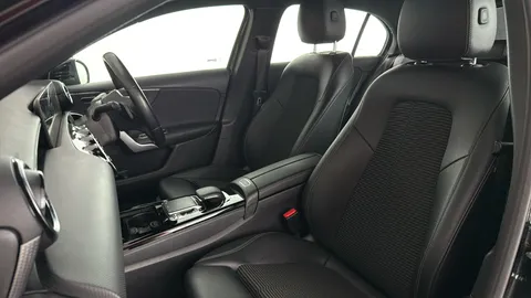 MERCEDES-BENZ A CLASS A180d Sport Executive Auto