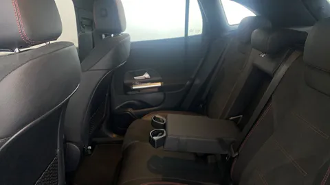MERCEDES-BENZ EQA EQA 250 140kW AMG Line 66.5kWh Auto