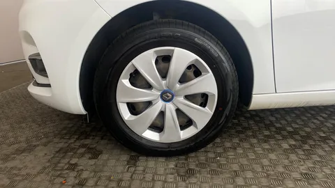 RENAULT ZOE 80kW i Play R110 50kWh Auto