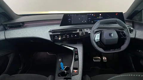 PEUGEOT 3008 157kW GT 73kWh Auto