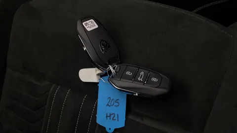 PEUGEOT 3008 157kW GT 73kWh Auto