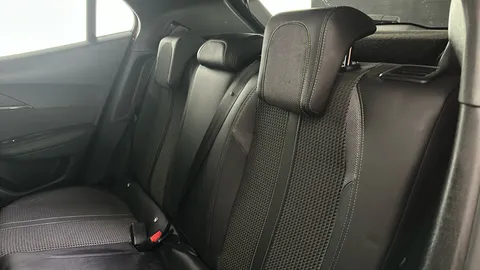 PEUGEOT 2008 1.5 BlueHDi GT Line