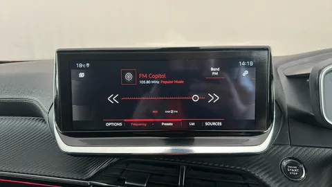 PEUGEOT 2008 1.5 BlueHDi GT Line
