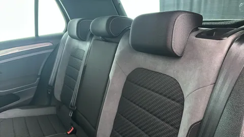 VOLKSWAGEN GOLF 1.5 TSI EVO 150 R-Line Edition