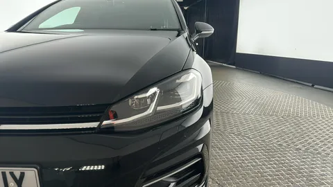 VOLKSWAGEN GOLF 1.5 TSI EVO 150 R-Line Edition