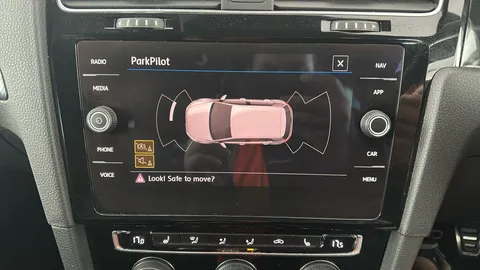 VOLKSWAGEN GOLF 1.5 TSI EVO 150 R-Line Edition