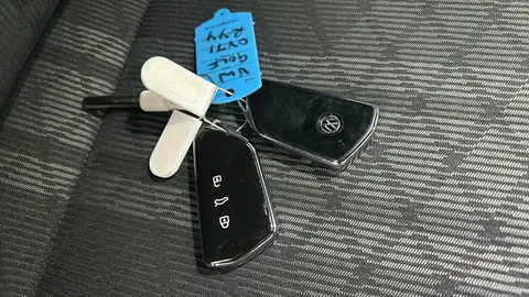 VOLKSWAGEN GOLF 1.5 TSI 150 R-Line