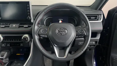 TOYOTA RAV4 2.5 PHEV Dynamic CVT