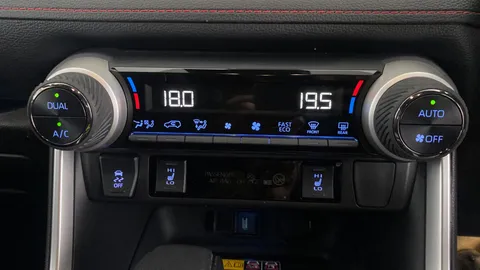 TOYOTA RAV4 2.5 PHEV Dynamic CVT