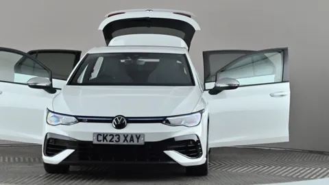 VOLKSWAGEN GOLF 2.0 TSI 320 R 4Motion DSG