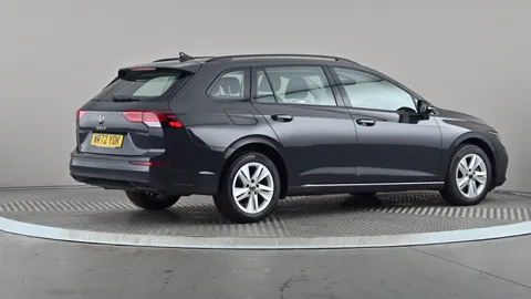 VOLKSWAGEN GOLF 2.0 TDI Life DSG