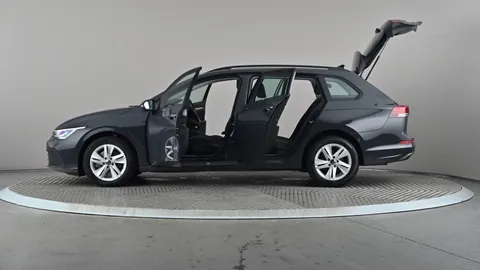 VOLKSWAGEN GOLF 2.0 TDI Life DSG