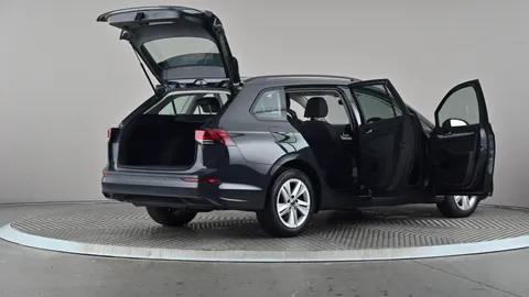 VOLKSWAGEN GOLF 2.0 TDI Life DSG