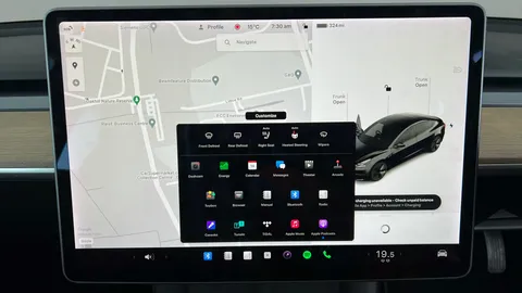 TESLA MODEL 3 Long Range AWD Auto