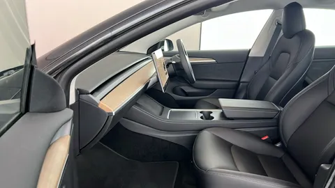 TESLA MODEL 3 Long Range AWD Auto