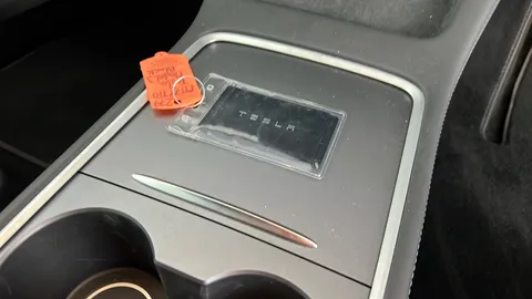 TESLA MODEL 3 Long Range AWD Auto