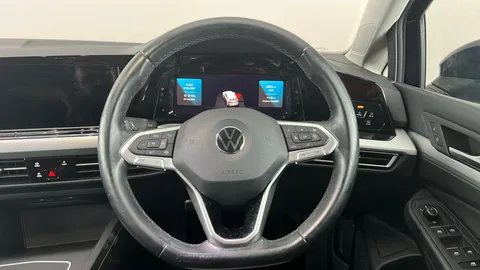 VOLKSWAGEN GOLF 1.5 eTSI 150 Life DSG