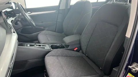 VOLKSWAGEN GOLF 1.5 eTSI 150 Life DSG