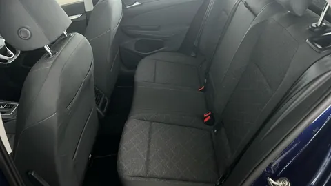 VOLKSWAGEN GOLF 1.5 eTSI 150 Life DSG