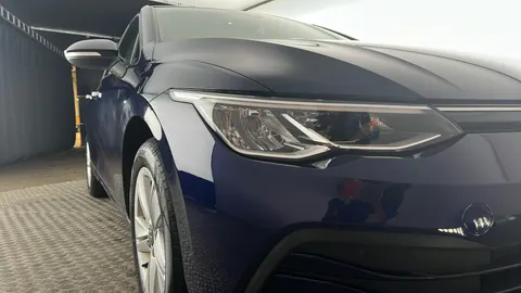 VOLKSWAGEN GOLF 1.5 eTSI 150 Life DSG