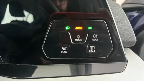 VOLKSWAGEN GOLF 1.5 eTSI 150 Life DSG