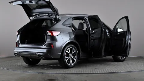 FORD KUGA 1.5 EcoBoost 150 ST-Line X Edition