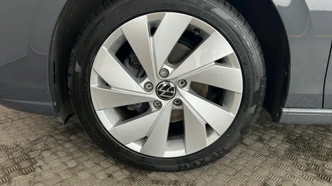 VOLKSWAGEN GOLF 1.5 TSI 150 Match