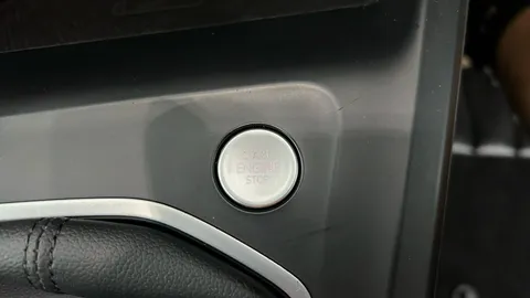 VOLKSWAGEN GOLF 1.5 TSI 150 Life