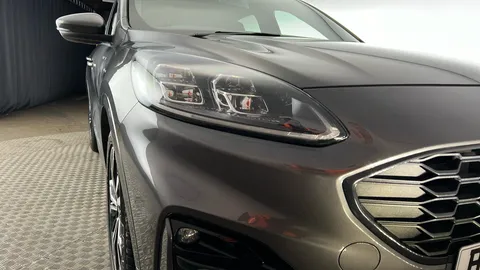 FORD KUGA 1.5 EcoBoost 150 ST-Line X Edition