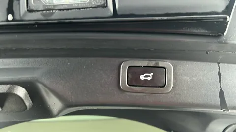 JAGUAR I-PACE 294kW EV400 SE 90kWh Auto [11kW Charger]