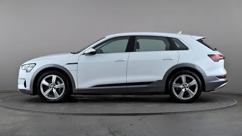 AUDI E-TRON 230kW 50 Quattro 71kWh Technik Auto