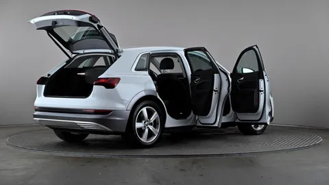 AUDI E-TRON 230kW 50 Quattro 71kWh Technik Auto