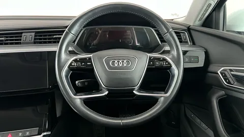 AUDI E-TRON 230kW 50 Quattro 71kWh Technik Auto