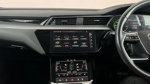 AUDI E-TRON 230kW 50 Quattro 71kWh Technik Auto