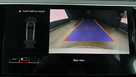 AUDI E-TRON 230kW 50 Quattro 71kWh Technik Auto