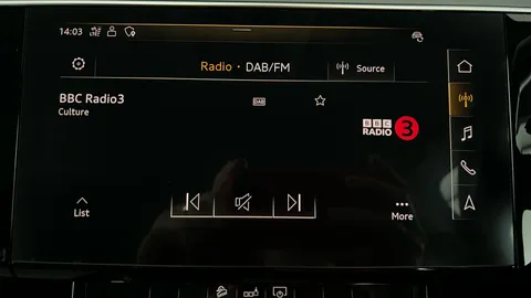 AUDI E-TRON 230kW 50 Quattro 71kWh Technik Auto