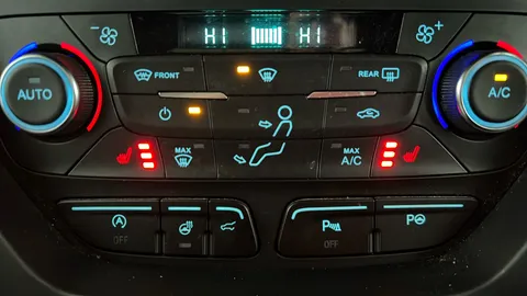 FORD KUGA 2.0 TDCi ST-Line Edition Auto 2WD