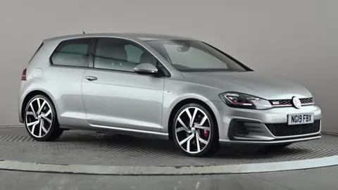VOLKSWAGEN GOLF 2.0 TSI 245 GTI Performance